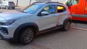 motociclista-fica-ferido-em-acidente-com-carro-no-bairro-coqueiral