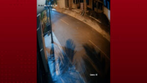 homem-e-flagrado-furtando-mandiocas-em-terreno-no-bairro-angra-dos-reis,-em-cascavel