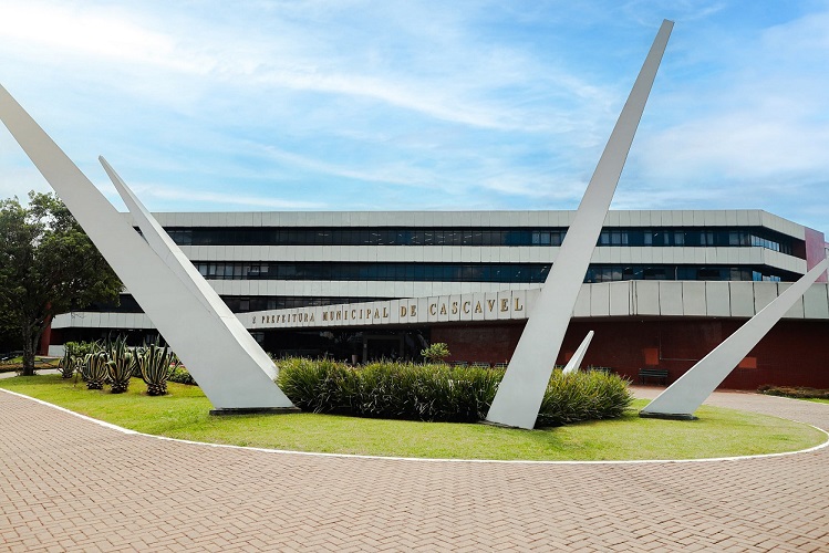 prefeitura-de-cascavel-adia-licitacoes-para-adequacao-tecnica-e-juridica