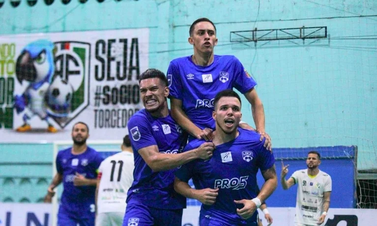 tres-times-dividem-a-lideranca-no-inicio-da-3a-rodada-da-lnf-silver-cresol-;-veja-os-confrontos