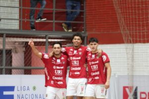 atlantico-goleia-campo-mourao-de-virada-e-sobe-na-tabela-da-lnf-cresol-2026