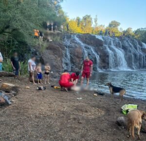 jovem-morre-afogado-e-adolescente-e-resgatado-em-cachoeira-em-campo-mourao