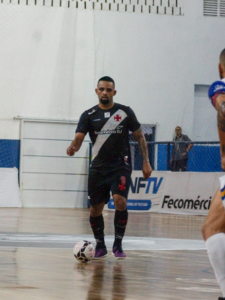 vasco-encara-o-corinthians-no-maracanazinho-pela-copa-lnf;-confira-o-servico-do-jogo