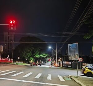 acidente-entre-carros-deixa-um-ferido-em-cruzamento-no-centro-de-cascavel