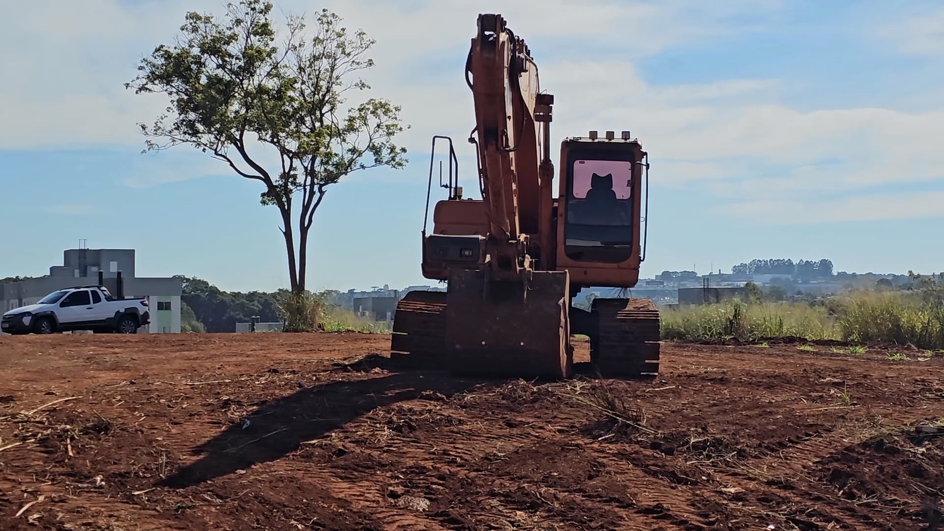 obras-de-pavimentacao-comecam-no-bairro-universitario-em-cascavel