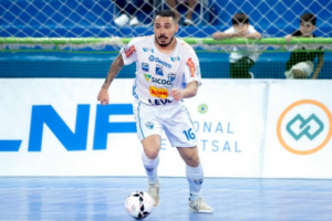 umuarama-e-a-10a-equipe-a-atingir-mil-gols-na-principal-competicao-de-futsal-do-pais