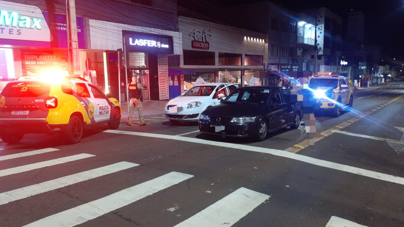 racha-na-avenida-brasil-termina-com-um-preso,-adolescente-apreendido-e-veiculos-recolhidos
