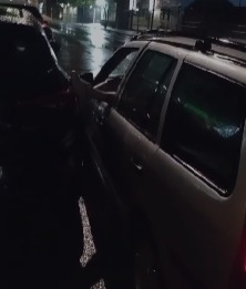 jovem-e-presa-apos-se-envolver-em-acidente-e-agredir-agentes-da-transitar-em-cascavel