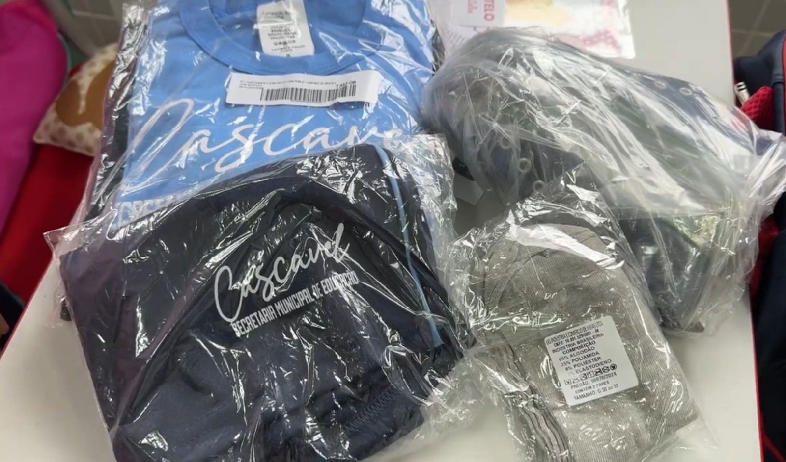 entrega-de-uniformes-na-rede-municipal-de-cascavel-comeca-com-atraso-e-itens-faltantes