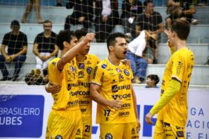 joacaba-vence-o-tubarao-e-avanca-as-oitavas-de-final