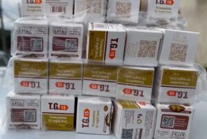 rotam-apreende-carga-de-vinhos-e-medicamentos-estrangeiros-na-br-277-em-cascavel