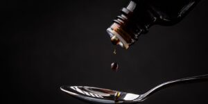 anvisa-suspende-venda-de-xaropes-com-clobutinol