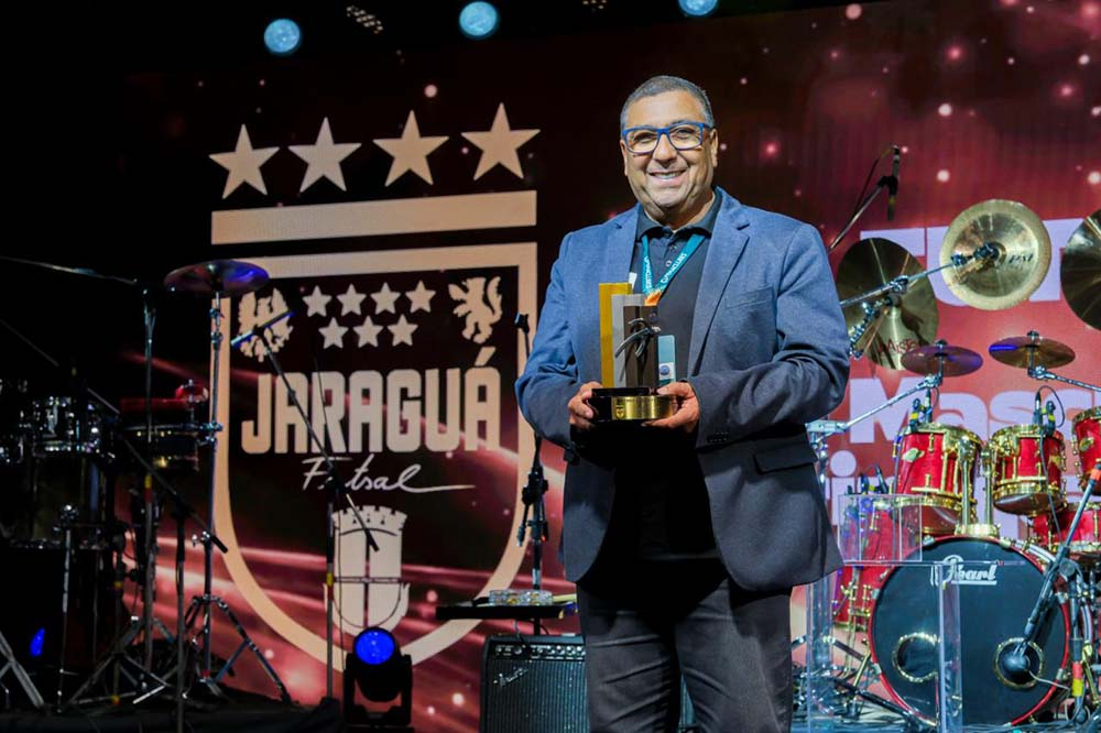 jaragua-futsal-conquista-importante-trofeu-do-esporte-brasileiro