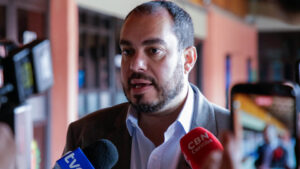 vice-prefeito-de-curitiba-confirma-pre-candidatura-a-deputado-federal