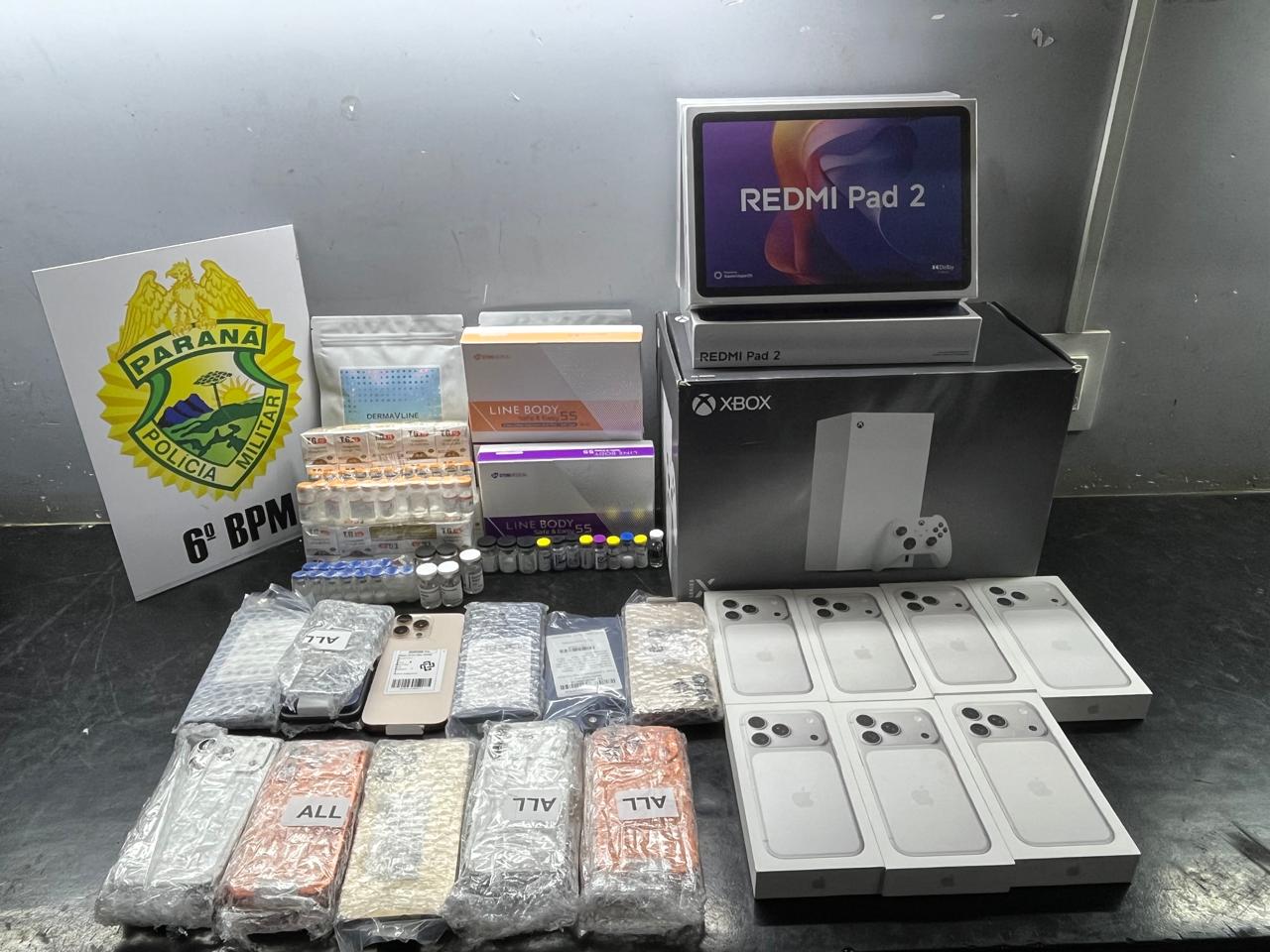 passageira-e-flagrada-com-eletronicos-e-medicamentos-irregulares-em-onibus-em-cascavel