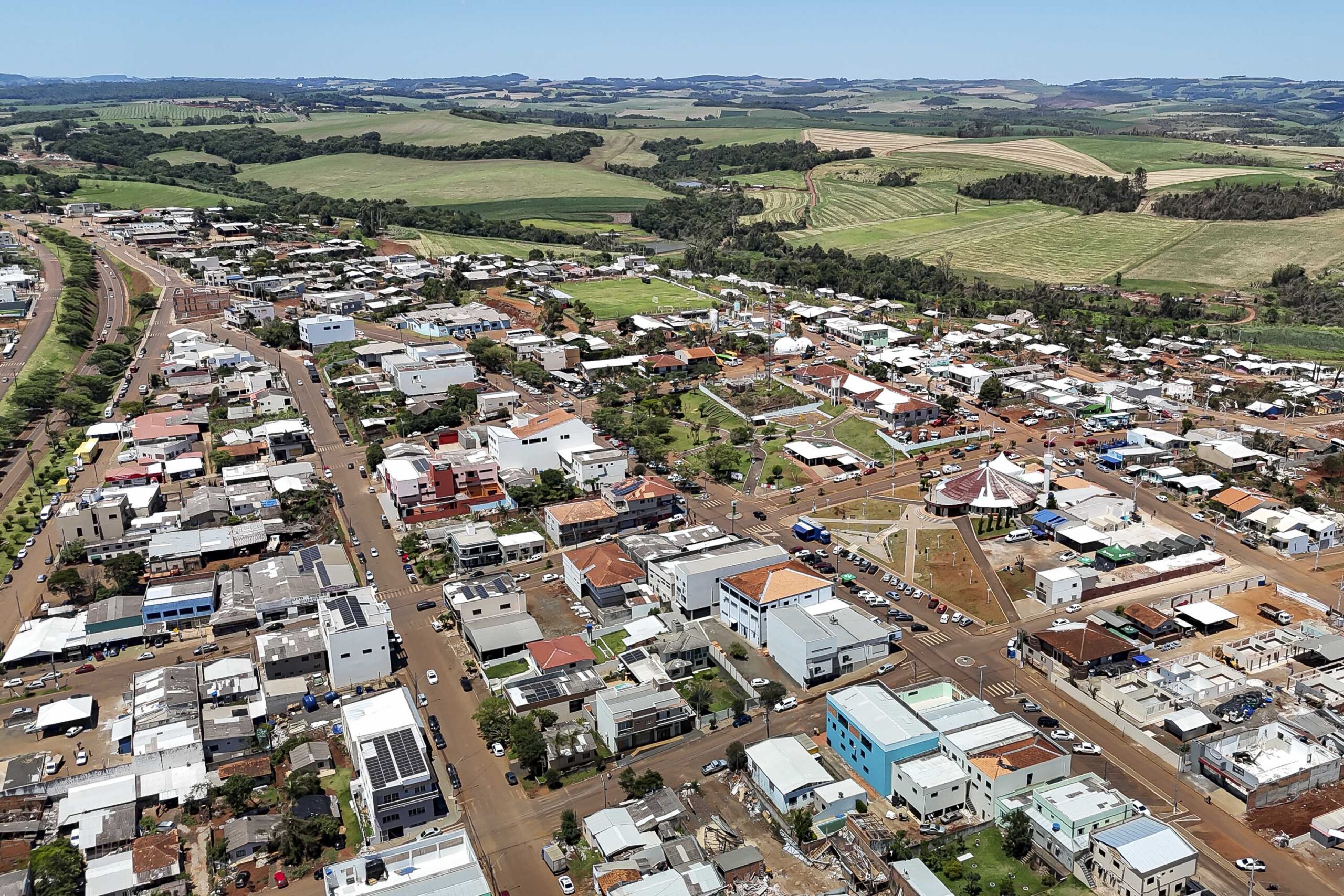 governador-sanciona-lei-para-repasses-do-fecap-a-empresas-de-rio-bonito-do-iguacu-afetadas-por-tornado