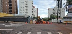 obra-na-rua-olavo-bilac-promete-acabar-com-alagamentos-antigos-em-cascavel
