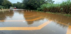 cascavel-registra-maior-volume-de-chuva-do-parana-e-temporal-causa-estragos