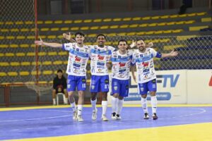 lages-vence-sao-miguel-e-conquista-primeira-vitoria-na-lnf-silver-cresol