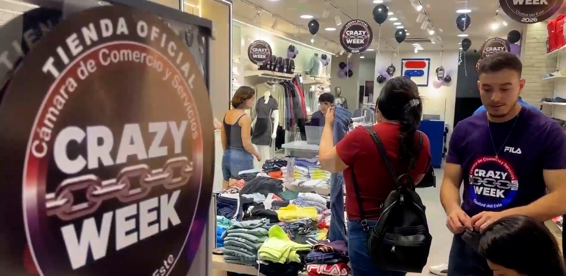 crazy-week-comeca-em-ciudad-del-este-e-atrai-milhares-de-brasileiros-a-fronteira