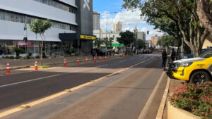 comboio-com-carga-milionaria-chama-atencao-em-cascavel