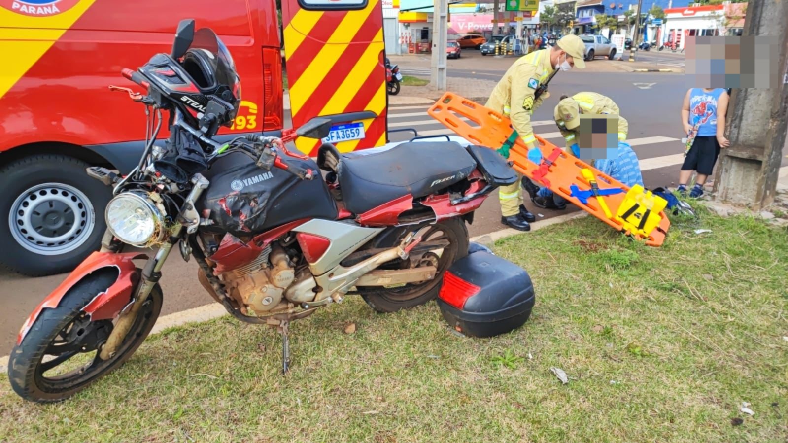 motociclista-fica-ferido-apos-sofrer-queda-no-bairro-floresta