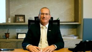 fim-da-escala-6×1-eleva-custos-em-ate-22%-na-industria-textil,-aponta-presidente-da-faciap