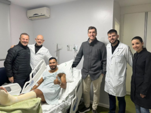 fixo-gleidson-passa-por-cirurgia-e-inicia-processo-de-recuperacao