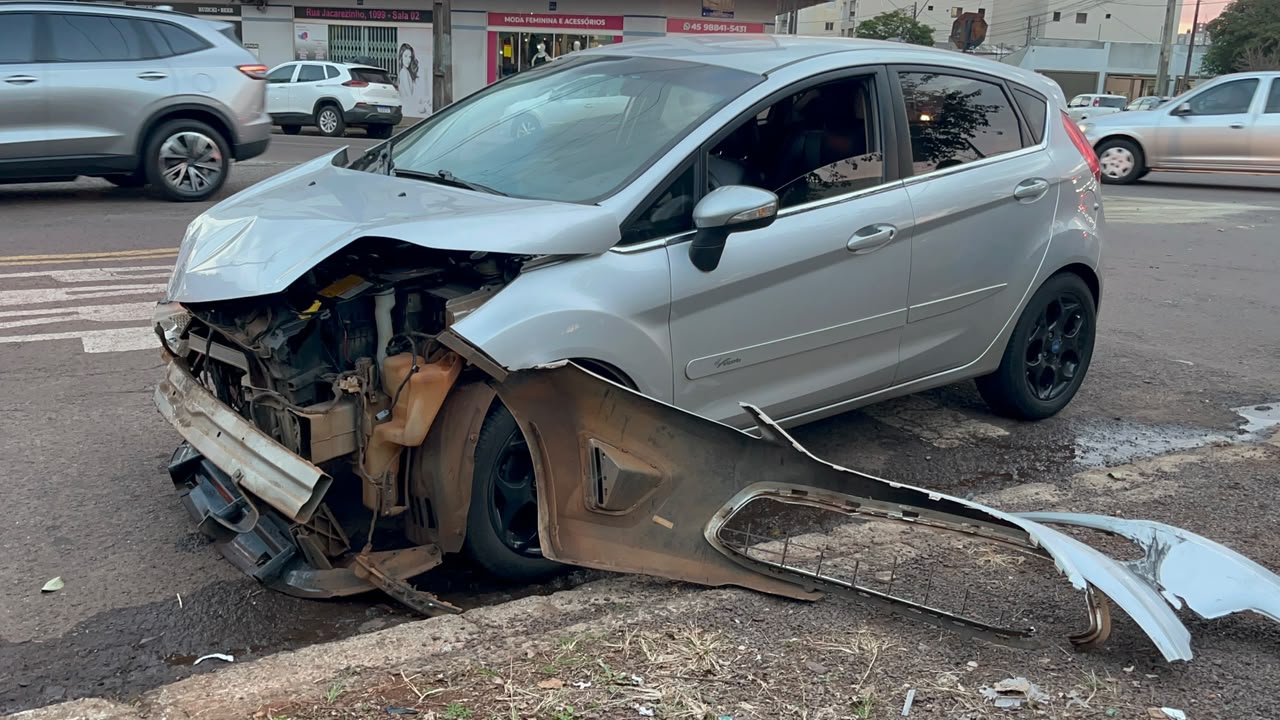motorista-e-hospitalizada-apos-acidente-no-bairro-sao-cristovao