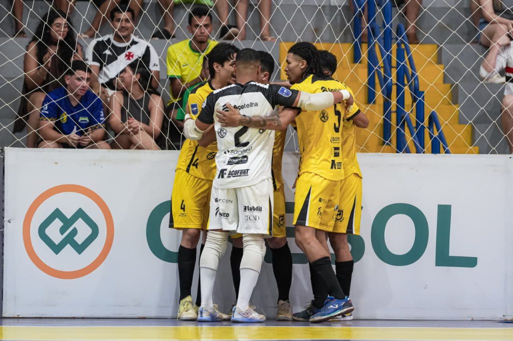 juventude-constroi-3-a-1,-sofre-pressao-do-chopinzinho,-mas-resiste-e-vence-por-4-a-3