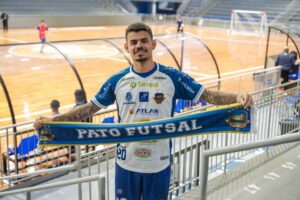 pato-estreia-os-reforcos-jhonnas-e-ribeiro-na-lnf-cresol