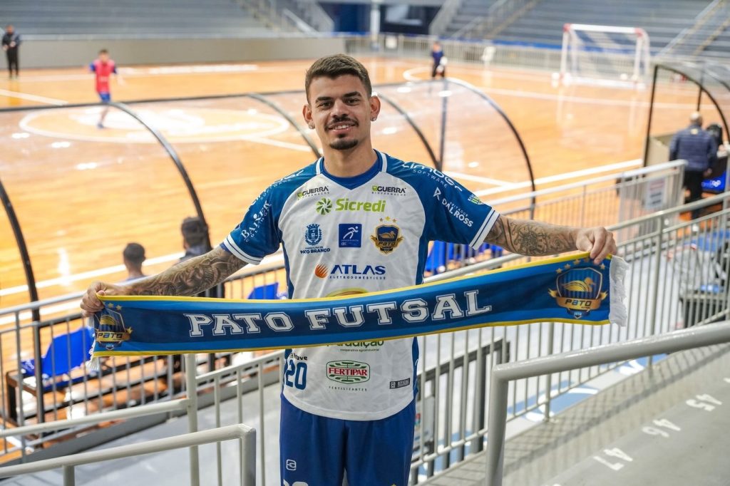 pato-estreia-os-reforcos-jhonnas-e-ribeiro-na-lnf-cresol