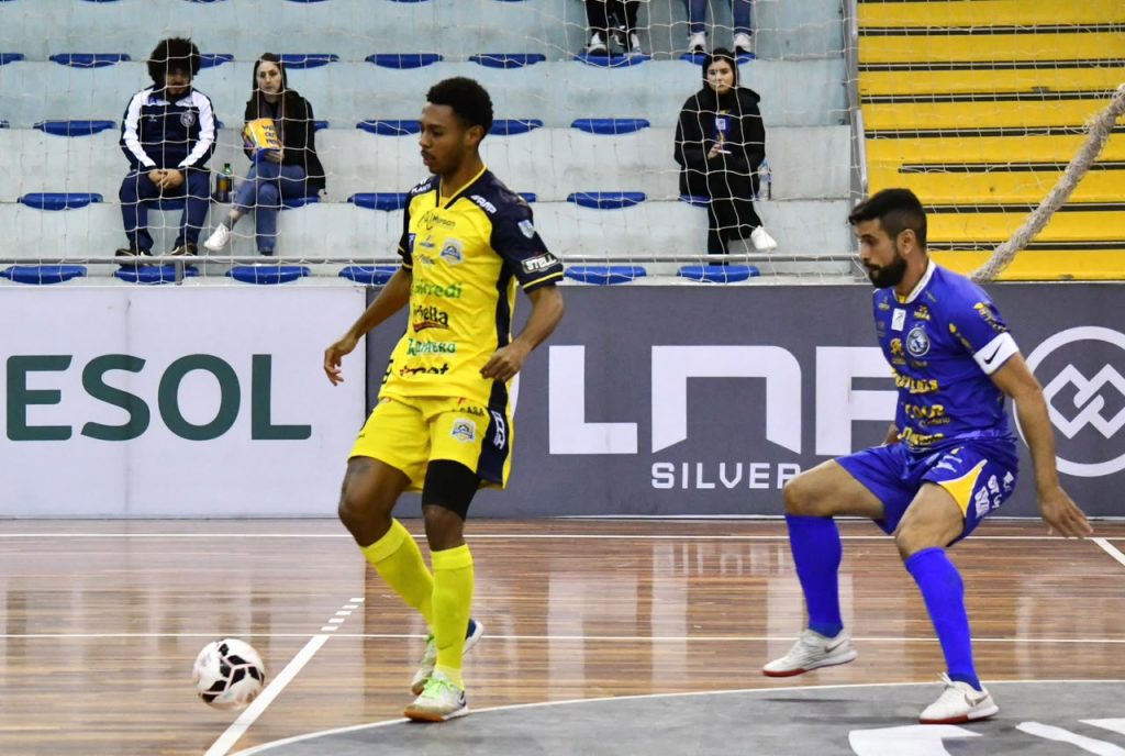 joacaba-e-sao-miguel-fazem-jogo-eletrizante-e-empatam-por-3-a-3-em-joacaba