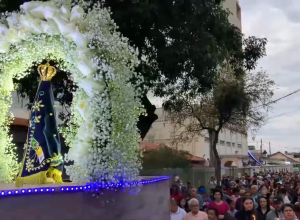 festa-da-padroeira-de-cascavel-espera-receber-100-mil-visitantes-ao-longo-de-10-dias