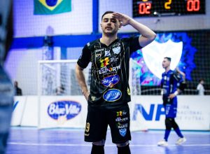 toninho-se-despede-do-velez-e-parte-para-o-futsal-da-arabia-saudita