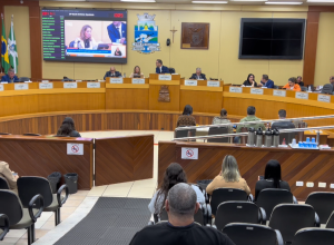nove-vereadores-se-tornam-independentes-e-prefeitura-de-foz-do-iguacu-perde-maioria-na-camara