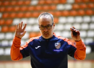 artilheiros,-times-de-tradicao-e-projecao-de-equilibrio:-o-que-esperar-de-acbf-x-corinthians