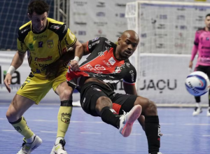 jaragua-e-joinville-fazem-classico-na-final-da-copa-sul-de-futsal