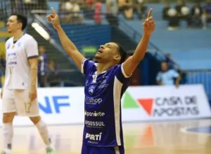 foz-cataratas-recebe-o-praia-clube-pelos-playoffs-da-lnf