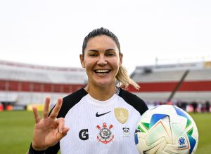 corinthians-goleia-boca-juniors-e-vai-a-semi-da-libertadores-feminina