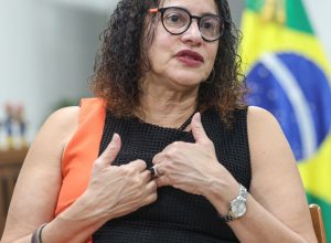 vacina-brasileira-de-covid-fortalece-ciencia-e-pais,-diz-ministra