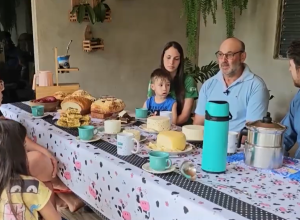 cafe-com-ph:-fernando-lopes-conhece-a-historia-da-familia-vieira