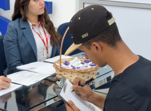 mutirao-de-empregos-oferece-centenas-de-vagas-em-foz-do-iguacu