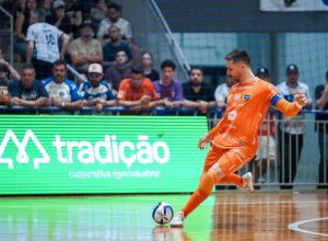 quartas-de-final-do-paranaense:-ingressos-a-venda-para-pato-x-acel-/-chopinzinho