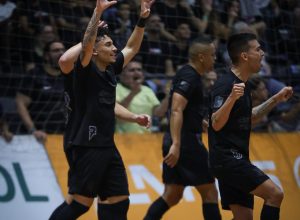 corinthians-vence-acbf-e-vai-as-quartas-de-final-da-lnf-cresol-2025