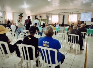 camara-no-bairro-leva-vereadores-e-servicos-para-comunidade-do-floresta