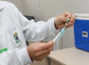 unidades-de-saude-registram-mais-de-mil-doses-aplicadas-no-dia-d-em-cascavel