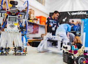 governo-do-parana-anuncia-parcerias-em-educacao-com-programas-de-ingles-e-robotica