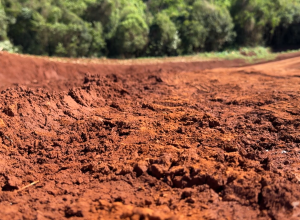 moradores-reclamam-da-dificuldade-de-transitar-pela-estrada-limberger-em-dias-chuvosos
