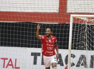 atlantico-vence-novamente-o-umuarama-e-se-classifica-na-lnf-cresol-2025